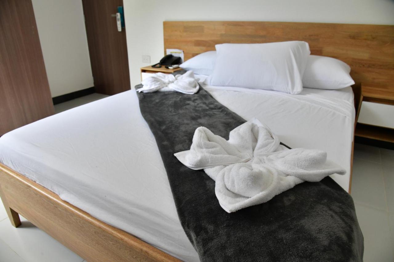 Necoclí Alpha Hotel Boutique מראה חיצוני תמונה